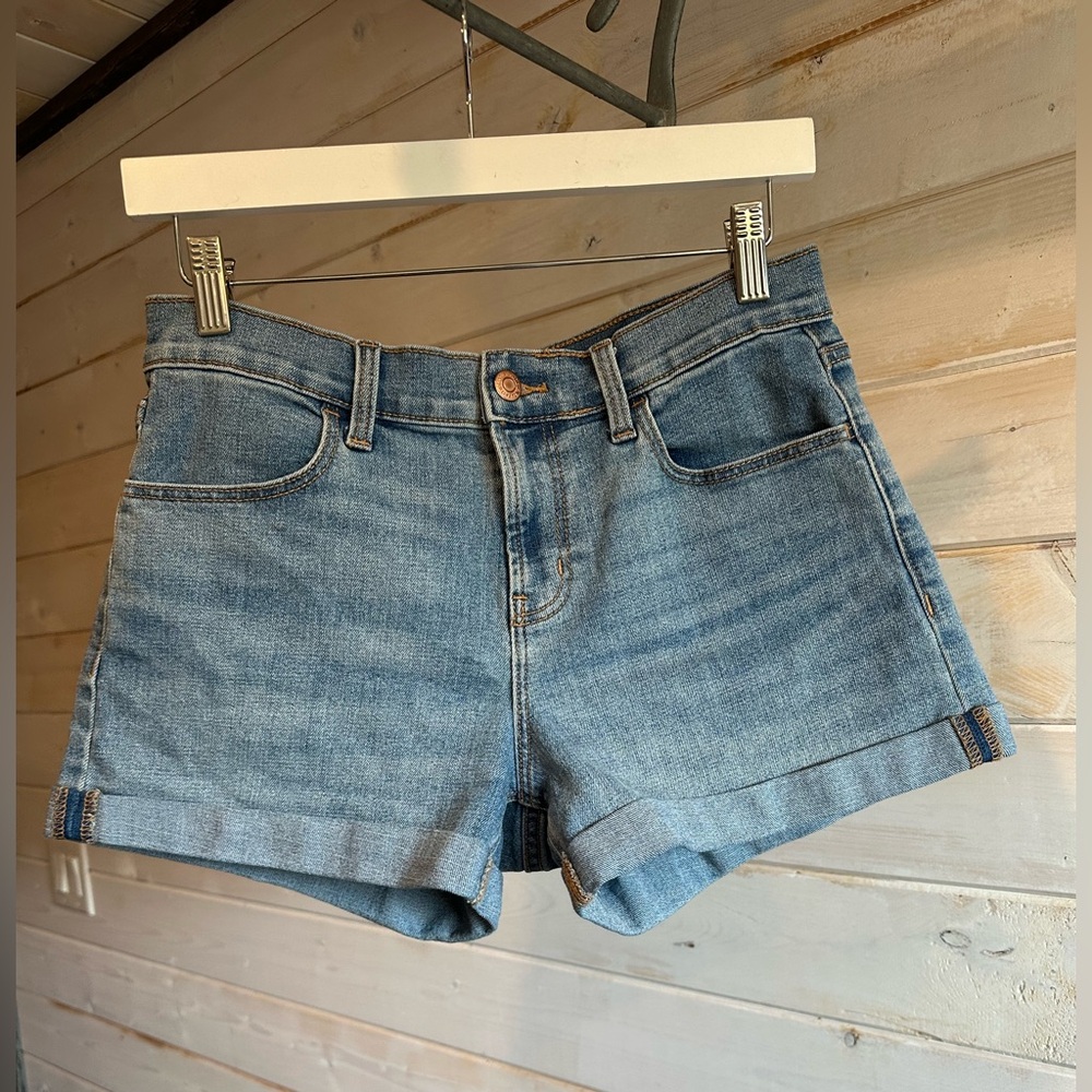 Old Navy | Light Wash Jean Shorts
